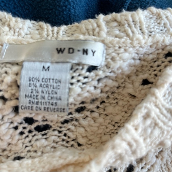 WD.NY sweater - Picture 4 of 4